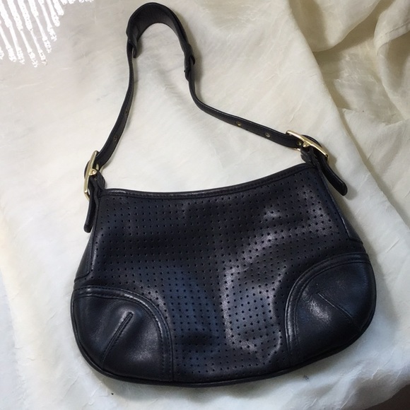 Coach Handbags - VINTAGE COACH LEATHER SHOULDER BAG